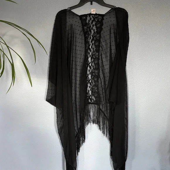 ELLEN TRACY elegant, romantic, gothic, fringe, lace, kimono/shawl. One size. - Picture 1 of 7